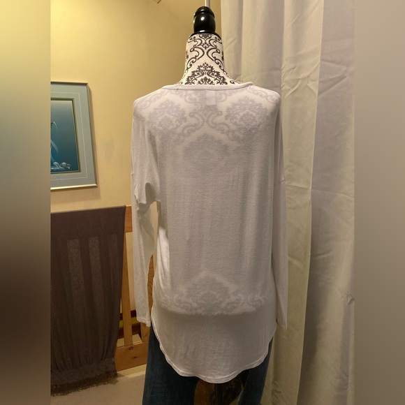 OLD NAVY ~ Calla Lily White ~ (Small) ~ Luxe Long-Sleeve Tunic T-Shirt - Picture 4 of 8